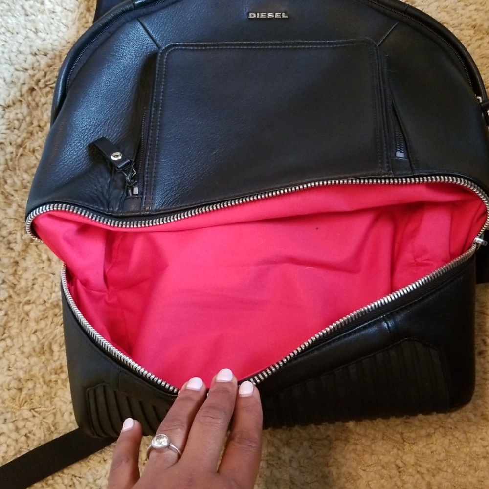 π₯π₯π₯HOT PICKπ₯π₯π₯π₯Diesel leather backpack - Picture 5 of 8